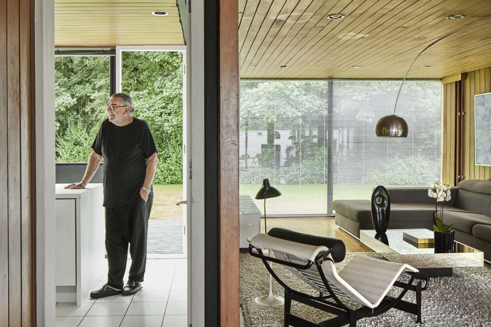 Hairdresser Tim Hartley on life at an extraordinary modernist home in Holyport, Berkshire