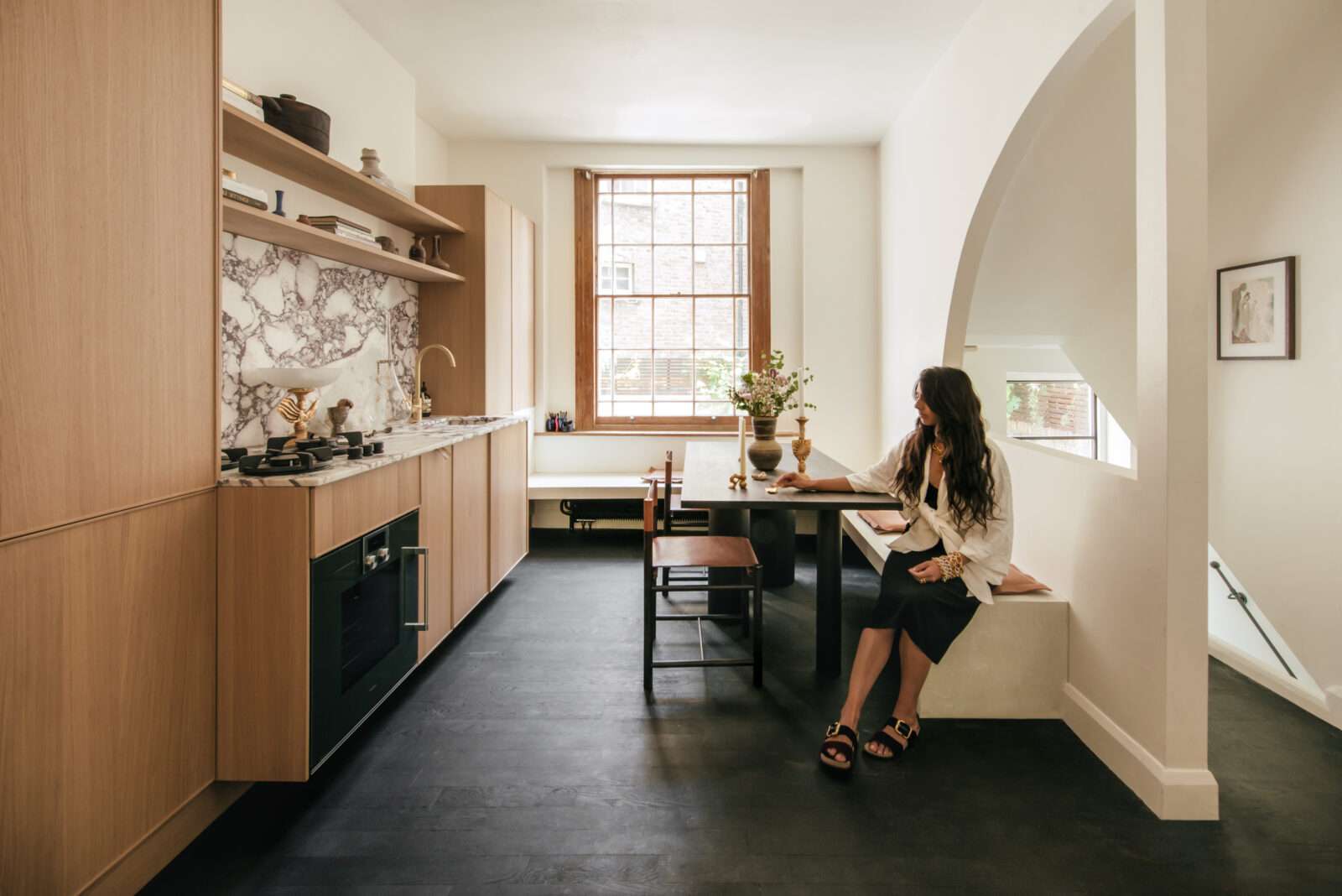 House Style with Rosh Mahtani, founder of Alighieri, at her Clerkenwell home