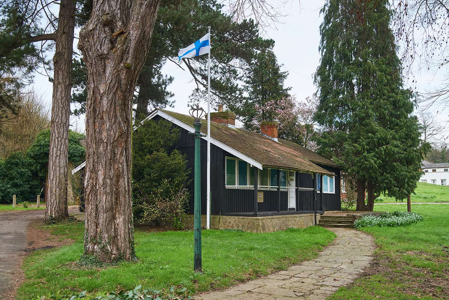 Hot Stuff: the extraordinary story of the Cobdown sauna