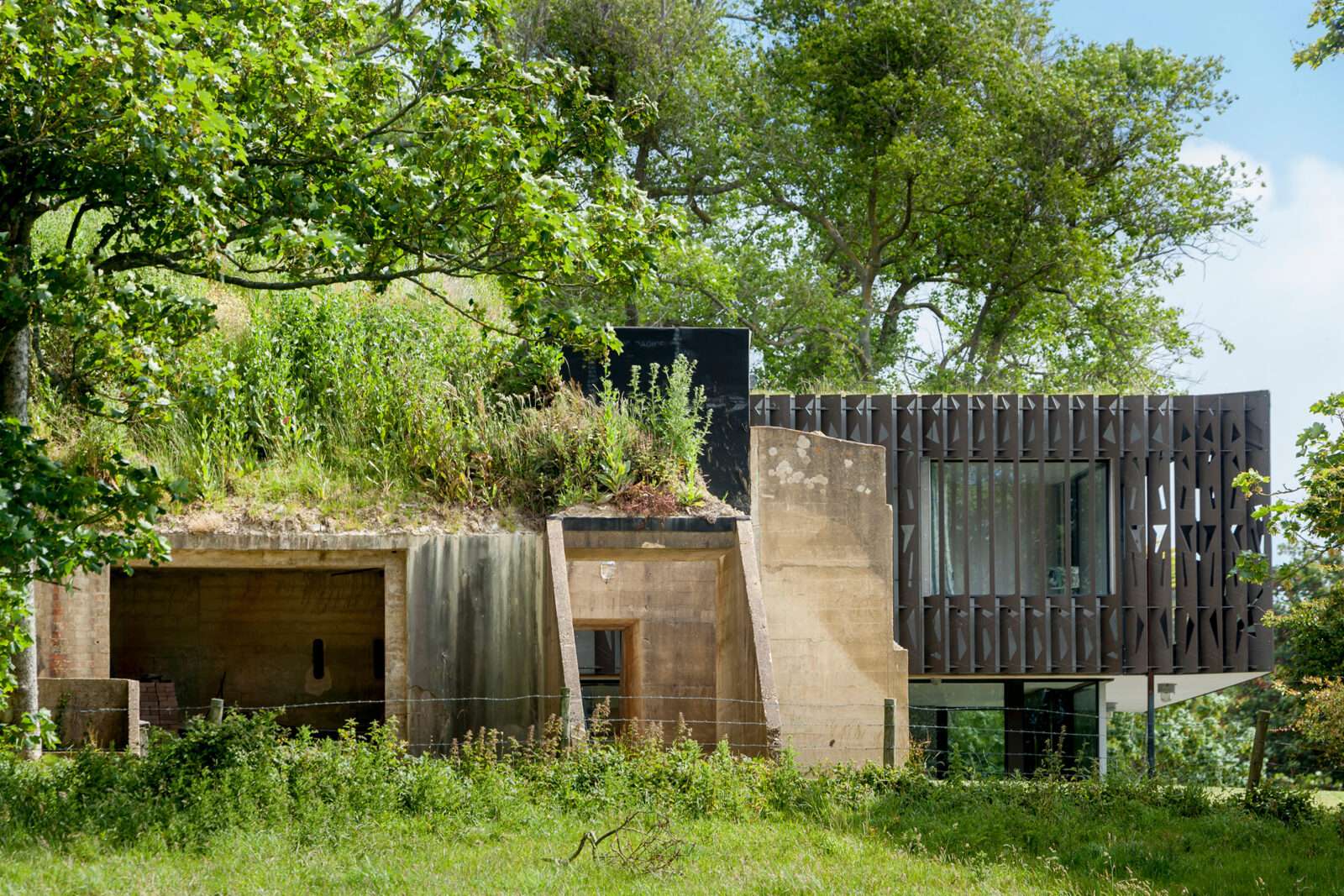 How an artist and architect converted a war bunker on the wild Isle of Wight coast